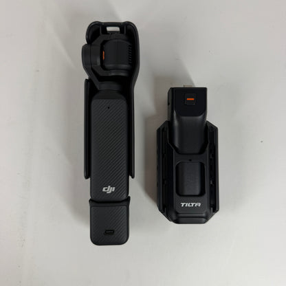 DJI Osmo Pocket 3 9.4MP 3-Axis Gimbal Camera PP-101 w Battery Handle