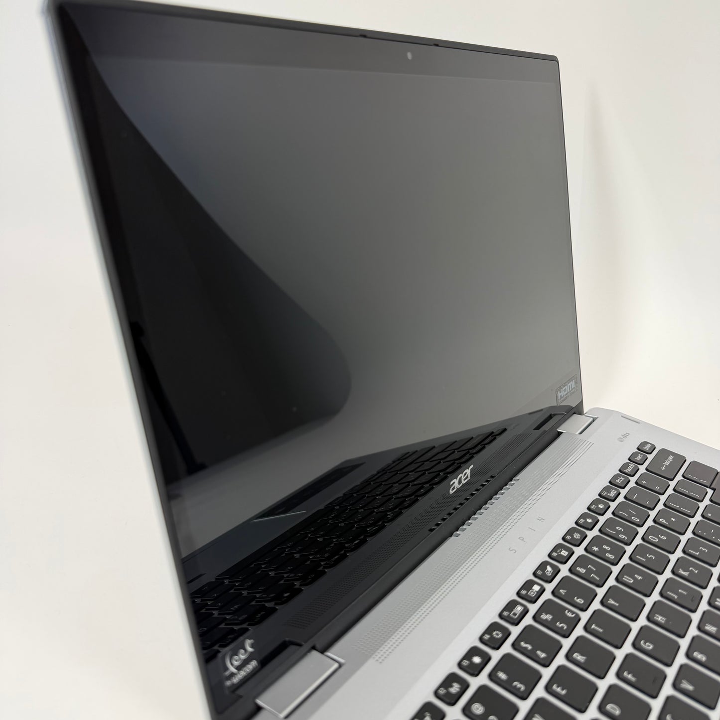 Acer Spin 3 Laptop SP314-54N 14" i5-1035G1 1GHz 8GB RAM 256GB SSD + Accessories