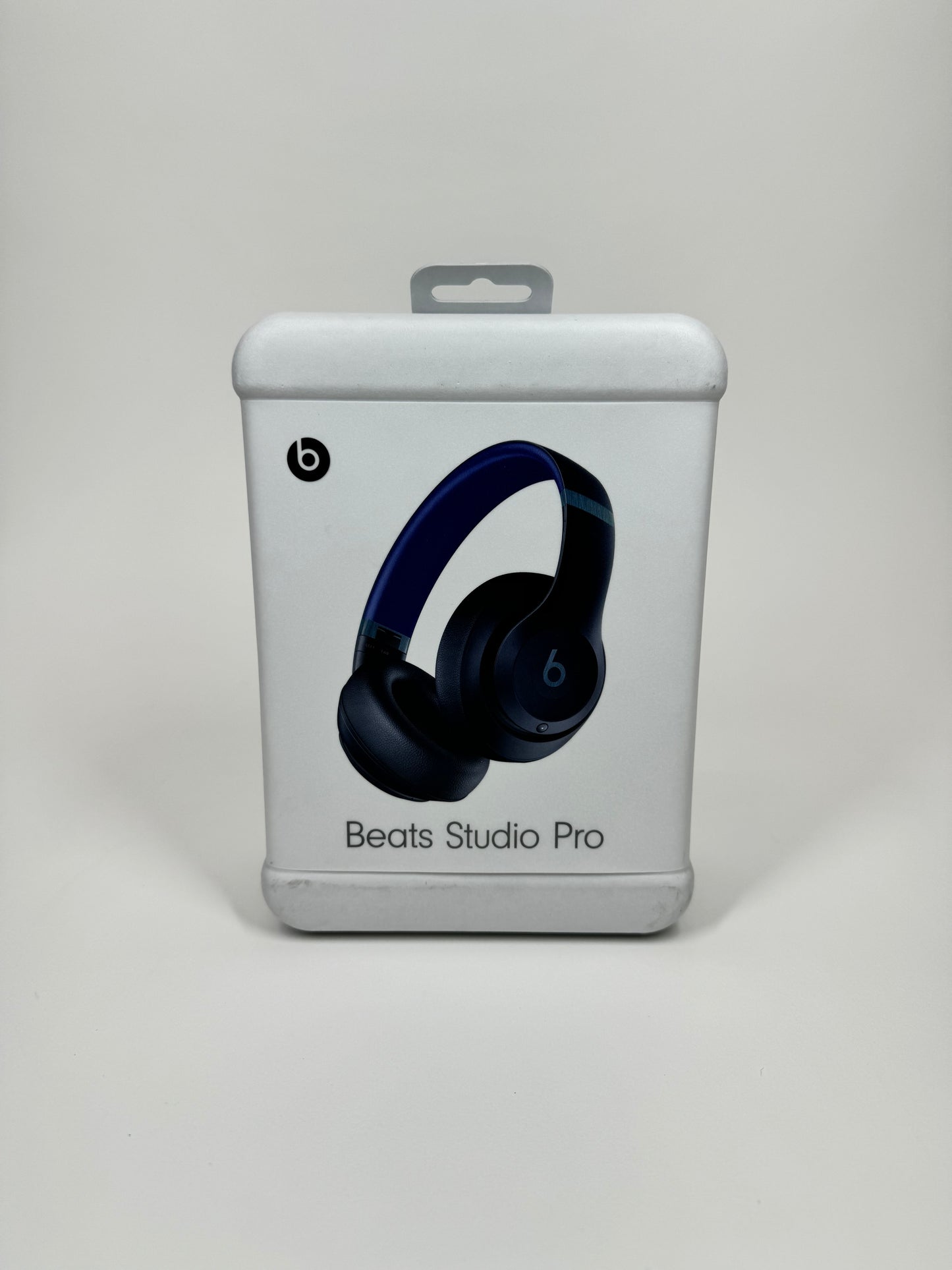 New Beats Studio Pro Wireless Over-Ear Bluetooth Headphones Navy A2924