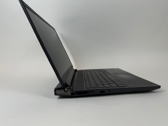 Dell G15 5511 15" i7-11800H 2.3GHz 8GB RAM 512GB GeForce RTX 3050