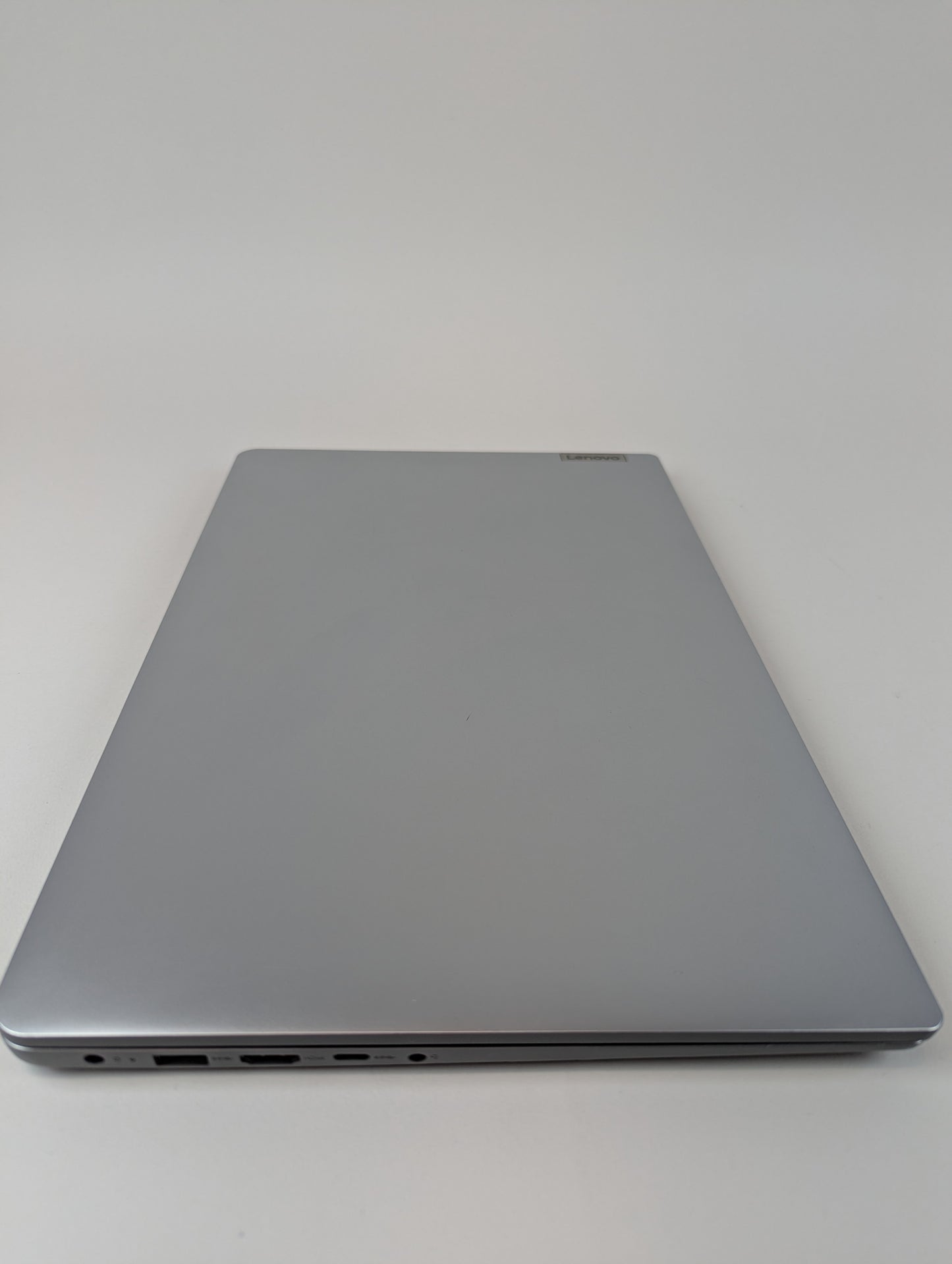 Lenovo IdeaPad 1 15.6" i5-1235U 1.7GHz 24GB RAM 512GB SSD Intel Iris Xe Graphics